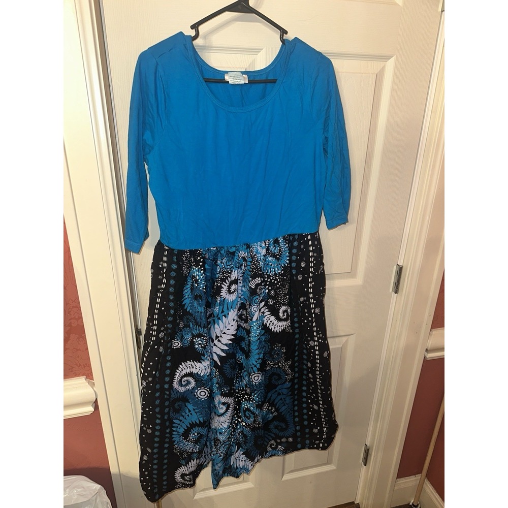 CW Classics Women's Blue Flower Design Dress Size Large